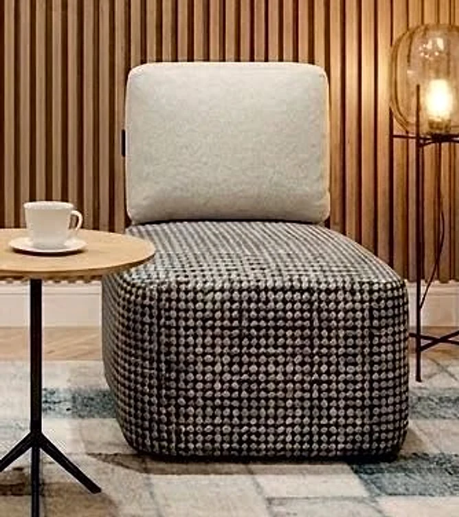 Elegance Chair