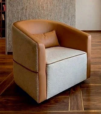 Emerysn Chair