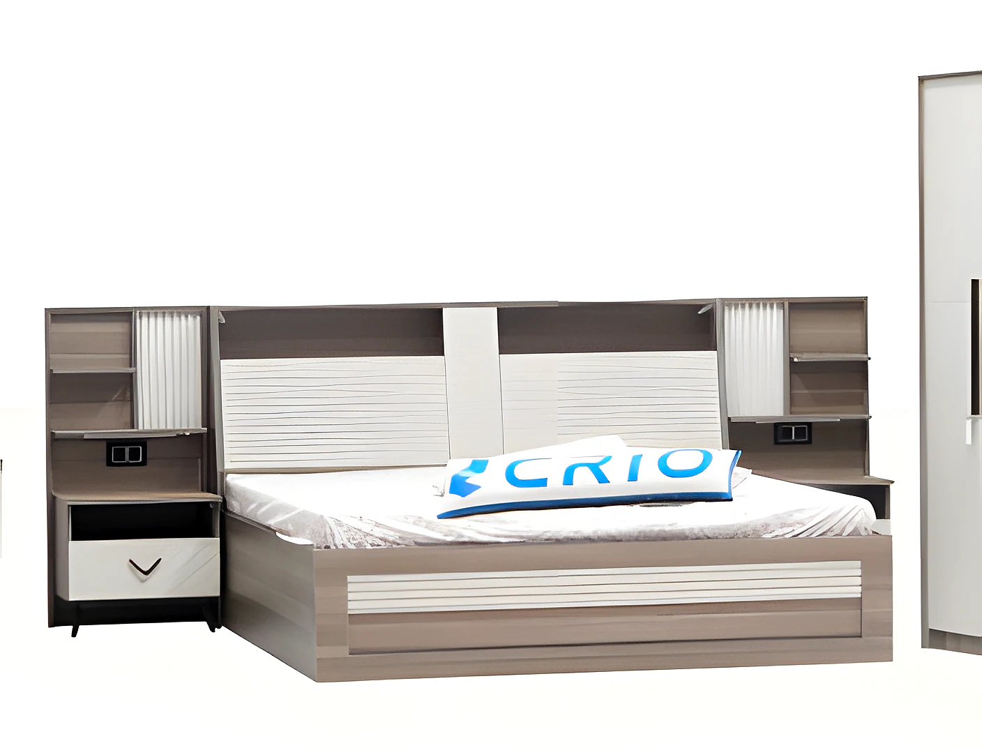 Hamilton King Bed