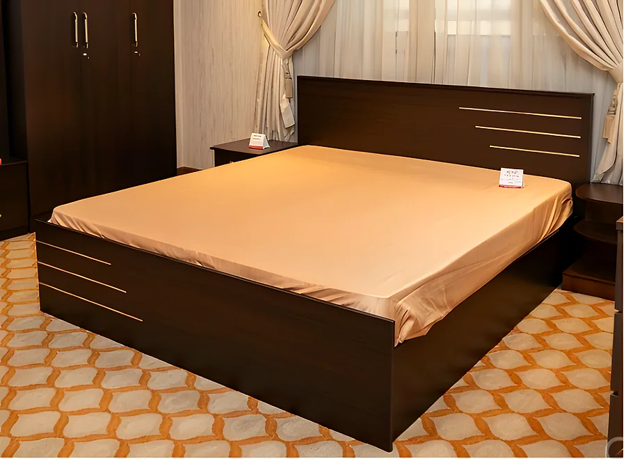 Iris King Bed