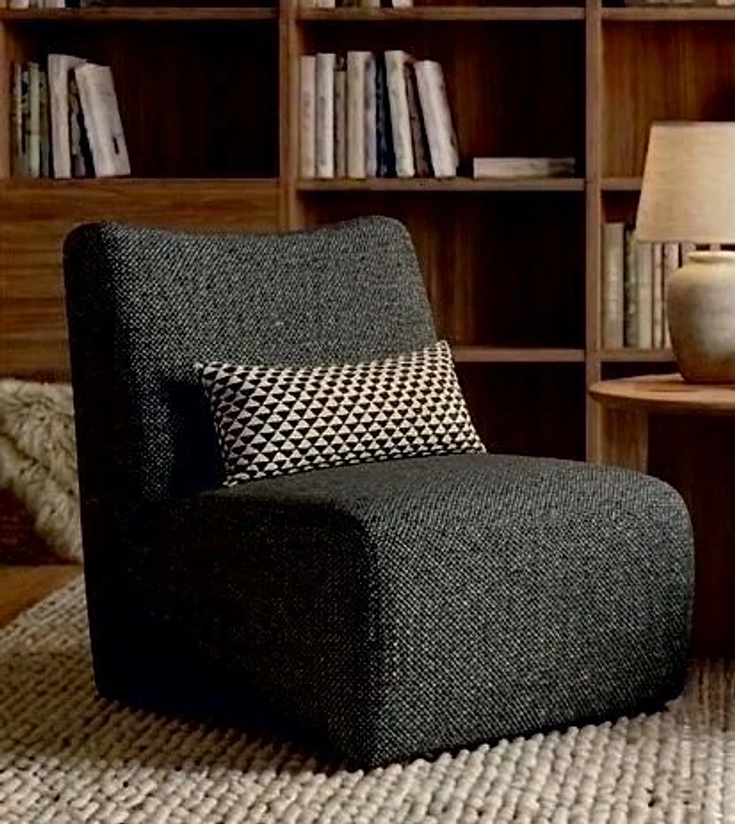 Rowland Chair